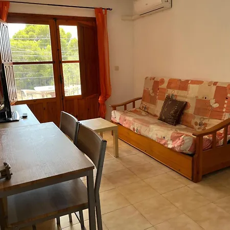 Lago Jardin : Bright Spacious One Bedroom Flat Apartment